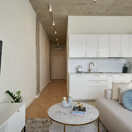 River Premium C