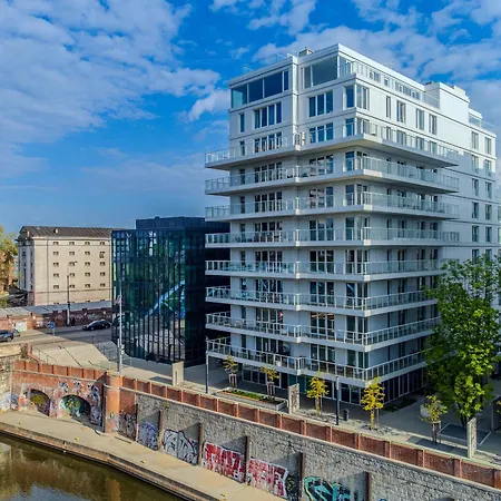 River Premium C Apartment *